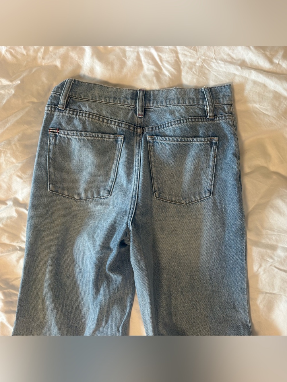 Alice + Olivia Light Wash High-Rise Wide Leg Jeans - Picture 6 of 13